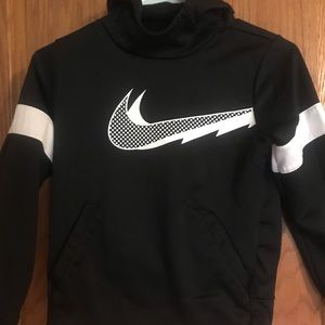 Nike hooded pullover and pants